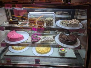  at Freedom Cakes Bakery in Madrid
