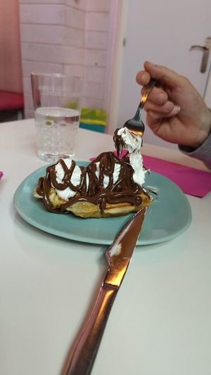 Croissant waffle at Freedom Cakes Bakery in Madrid