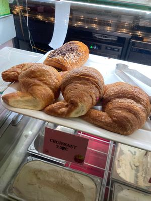  at Freedom Cakes Bakery in Madrid