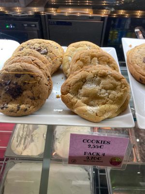  at Freedom Cakes Bakery in Madrid