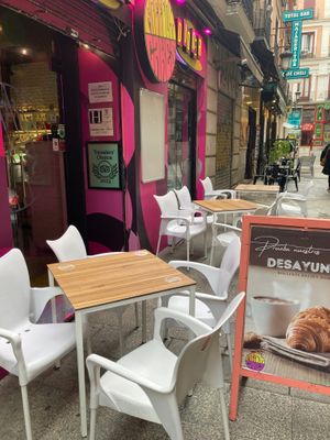  at Freedom Cakes Bakery in Madrid