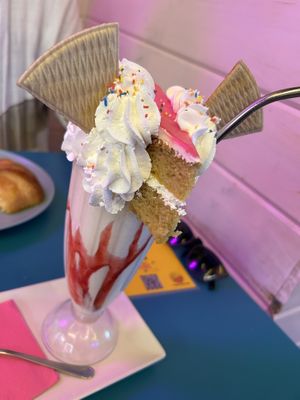 Passion Freakshake  at Freedom Cakes Bakery in Madrid