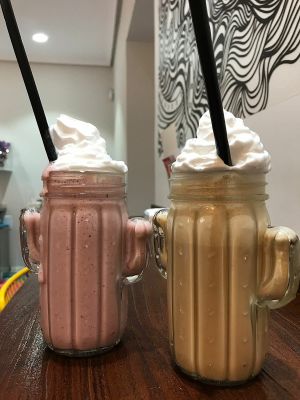 Milkshakes!! at Freedom Cakes Bakery in Madrid