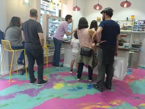 the cake shop at Freedom Cakes Bakery in Madrid