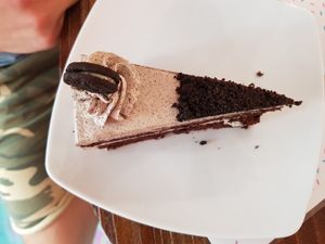 Oreo cake at Freedom Cakes Bakery in Madrid