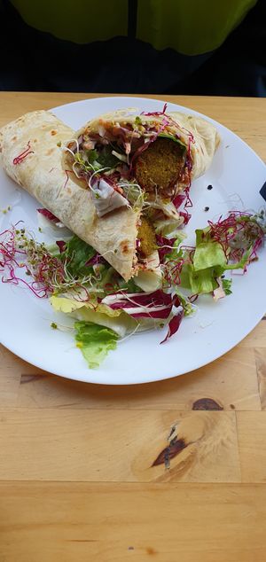 Falafel wrap at Simple Green in Zagreb
