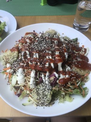 Burger in Salad at Simple Green in Zagreb