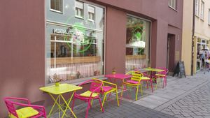 outside  at RosaGrün in Memmingen