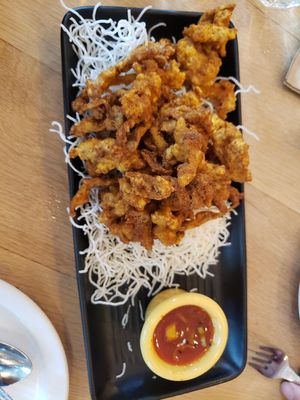 Devil wings appetizer (mushrooms) at Kati Vegan Thai in Seattle