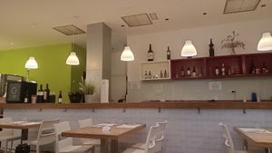 L'intérieur du resto at Pistatxo in Murcia