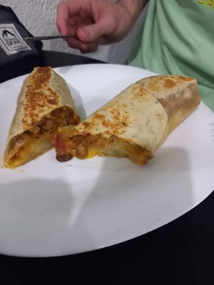 Burrito vegan with garlic rosemary papa tots from inside at Papa Tots in Puerto Escondido