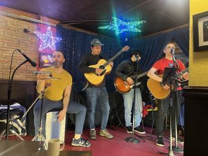 Live music  at Cafe Mosaico in Quito