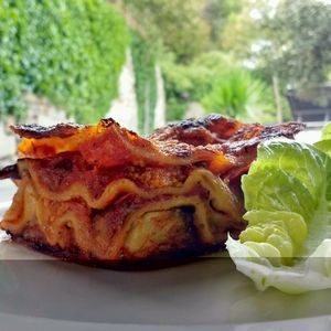 lasanga at CareEat away in Roujan