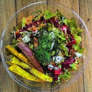 Buddha bowl at Bigode Verde in Recife