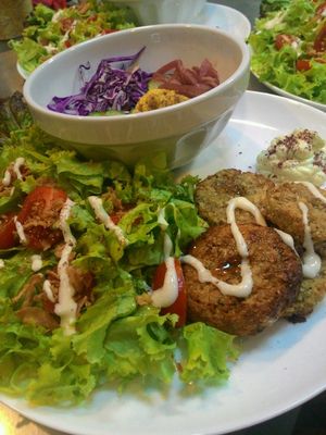Falafel salad at Bigode Verde in Recife