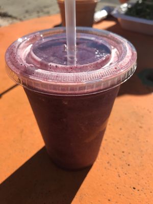 Smoothie at Fresh Vibes Juice Bar in Rock Hill