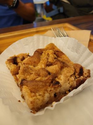 apple crumble at Soiroum in Seoul