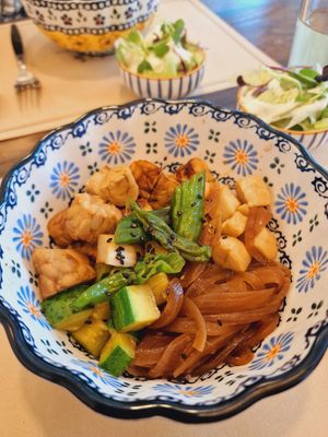 Rice bowl at Soiroum in Seoul