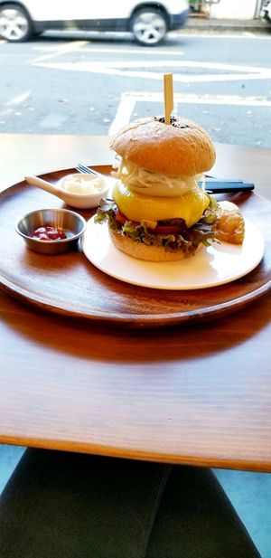 Soiroum burger at Soiroum in Seoul