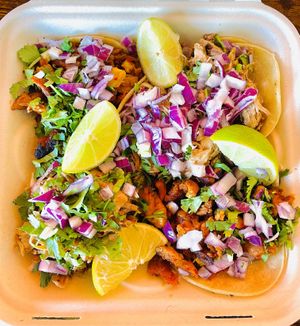 Jackfruit carnitas, El pastor tacos. Tortillas needs some improvement. Otherwise delicious tacos.  at El Cocinero Restaurant in Van Nuys