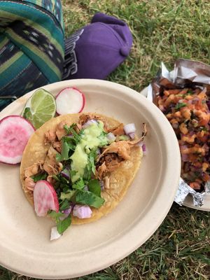 Jackfruit taco at El Cocinero Restaurant in Van Nuys