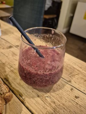 Smoothie, bannana and berry at Crocus Cafe in Nottingham