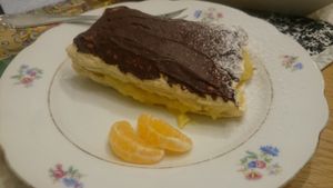 Vegan chocolate créme koek at T&Ko in Leuven