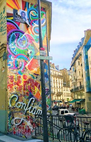 street art at Vegan Food Tours Paris in Paris