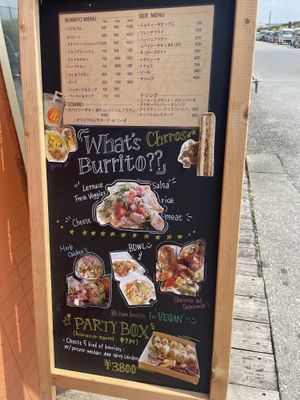 🌯💚  at Roll Up Burrito in Chatan