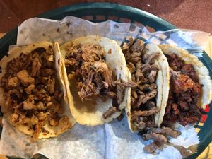 taco (boyfriend eats meat) at Taqueria Los Mayas in Cheektowaga