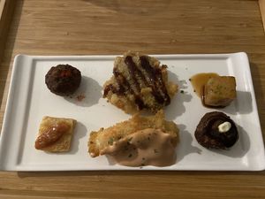 Katsu starter: tasty and contains 2 ‘meatier’ center pieces than the Tempura starter. at Men Impossible in Amsterdam