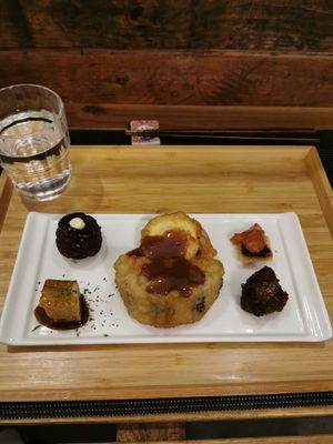 Warm starters (tempura menu) at Men Impossible in Amsterdam