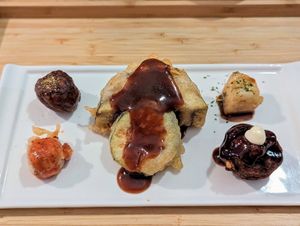 Warm appetizer from the tempura menu at Men Impossible in Amsterdam