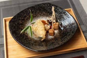 Warm appetizer plate at Men Impossible in Amsterdam