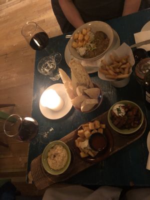 Fiancé had curry & and I had the tapas😄 at Corvo Lounge in Bridgend