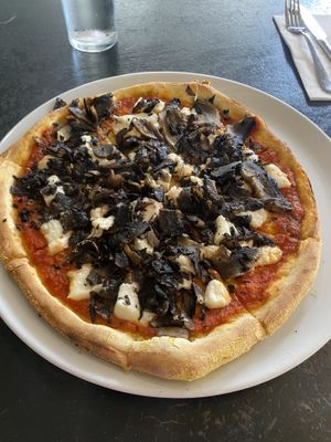 mushroom pizza at Black Isle Bar and Rooms in Inverness