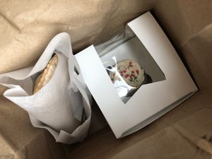 Vegan cupcake and vegan empanada for later😄soy milk latte in hand at Nutmeg Cafe in Tuckahoe