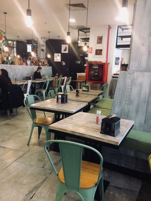 Check out the atmosphere  at Al Grano in Santiago