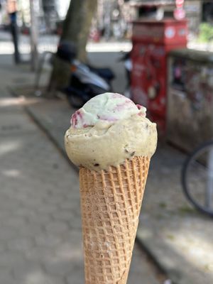   at Luicella's - Detlev-Bremer-Straße in Hamburg