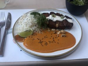 Not very filling at Gaudi&Naan in Ljubljana