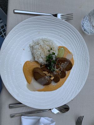 Vegan Chicken Butter at Gaudi&Naan in Ljubljana