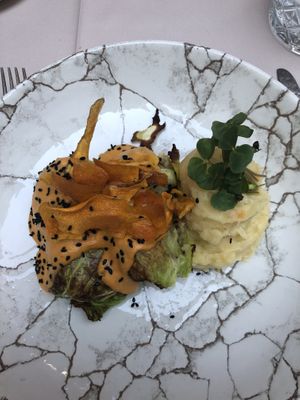 sarme at Gaudi&Naan in Ljubljana