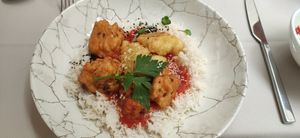 Broccoli with rice and tomatoes at Gaudi&Naan in Ljubljana