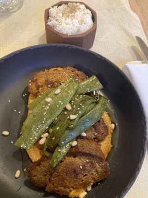 kundan butter chyzken with rice  at Gaudi&Naan in Ljubljana