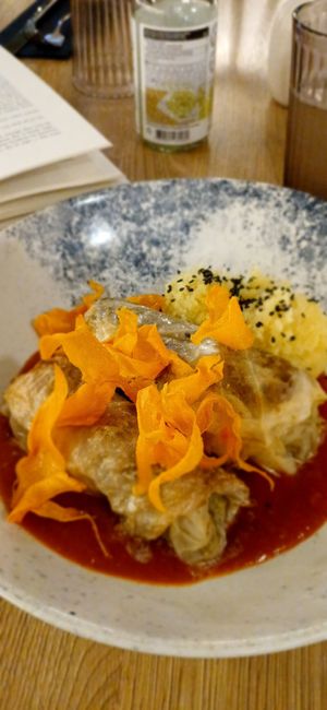 Gaudí cabbage rolls at Gaudi&Naan in Ljubljana