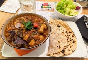 Super tasty vegan stew at Gaudi&Naan in Ljubljana