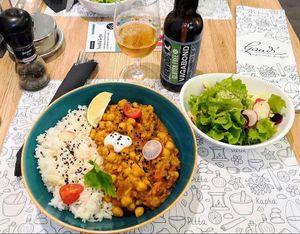 Buddha bowl at Gaudi&Naan in Ljubljana