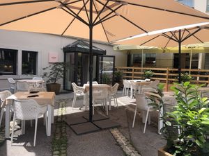 garden at Gaudi&Naan in Ljubljana