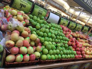Produce  at Sprouts Farmers Market in Raleigh