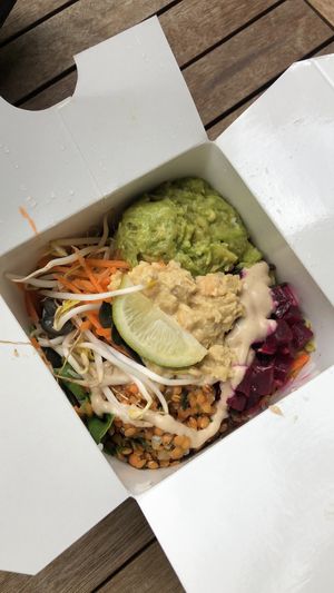 Vegan Waikiki Poke at my indigo - Museumstraße in Innsbruck